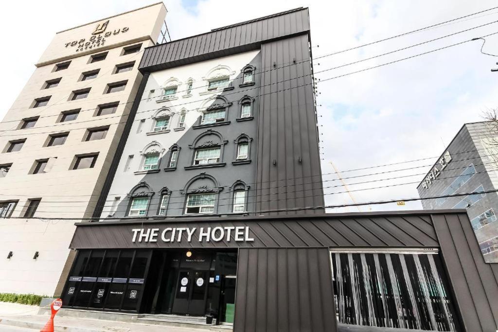 Hotel The City Gwangju Metropolitan City Esterno foto
